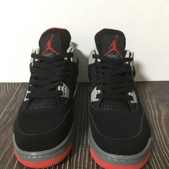New - Nike Air Jordan 4 Retro Bred - Picture 2 of 8